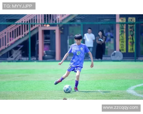 中国足球的崛起与挑战:从青训体系到职业联赛的全面分析与展望